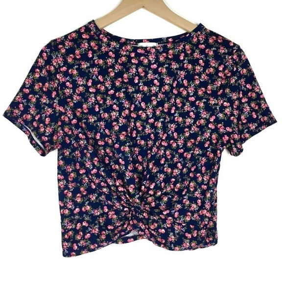 GAZE Crop Top Floral Roses Twist Front Shirt Sleeve T Shirt Fitted Size Large - Picture 8 of 8